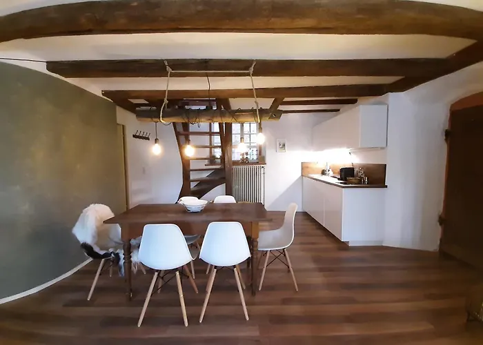 Historischer Adelshof Am Marktplatz, Atelier 70 M²