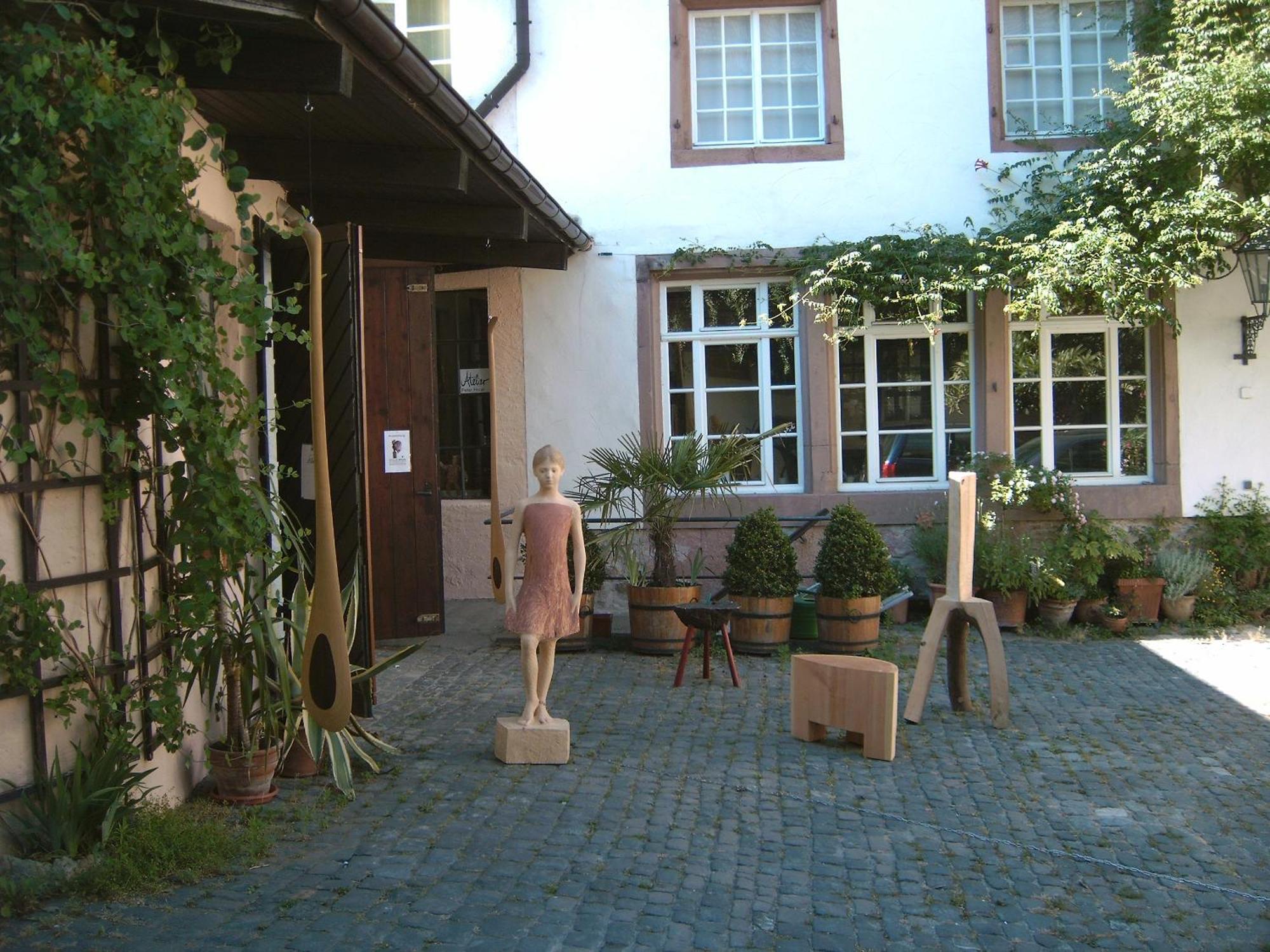 Historischer Adelshof Am Marktplatz, Atelier 70 M²